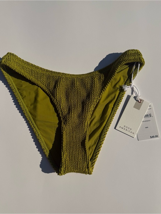 Good American Other - GOOD AMERICAN Olive Textured Cheeky Bikini Bottom